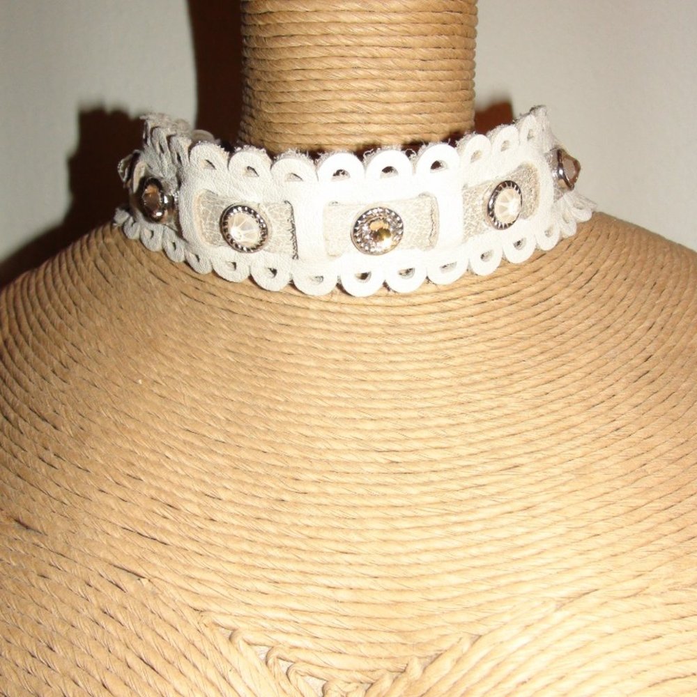 Leatherock Cut Out Leather Choker Swarovski Crystal